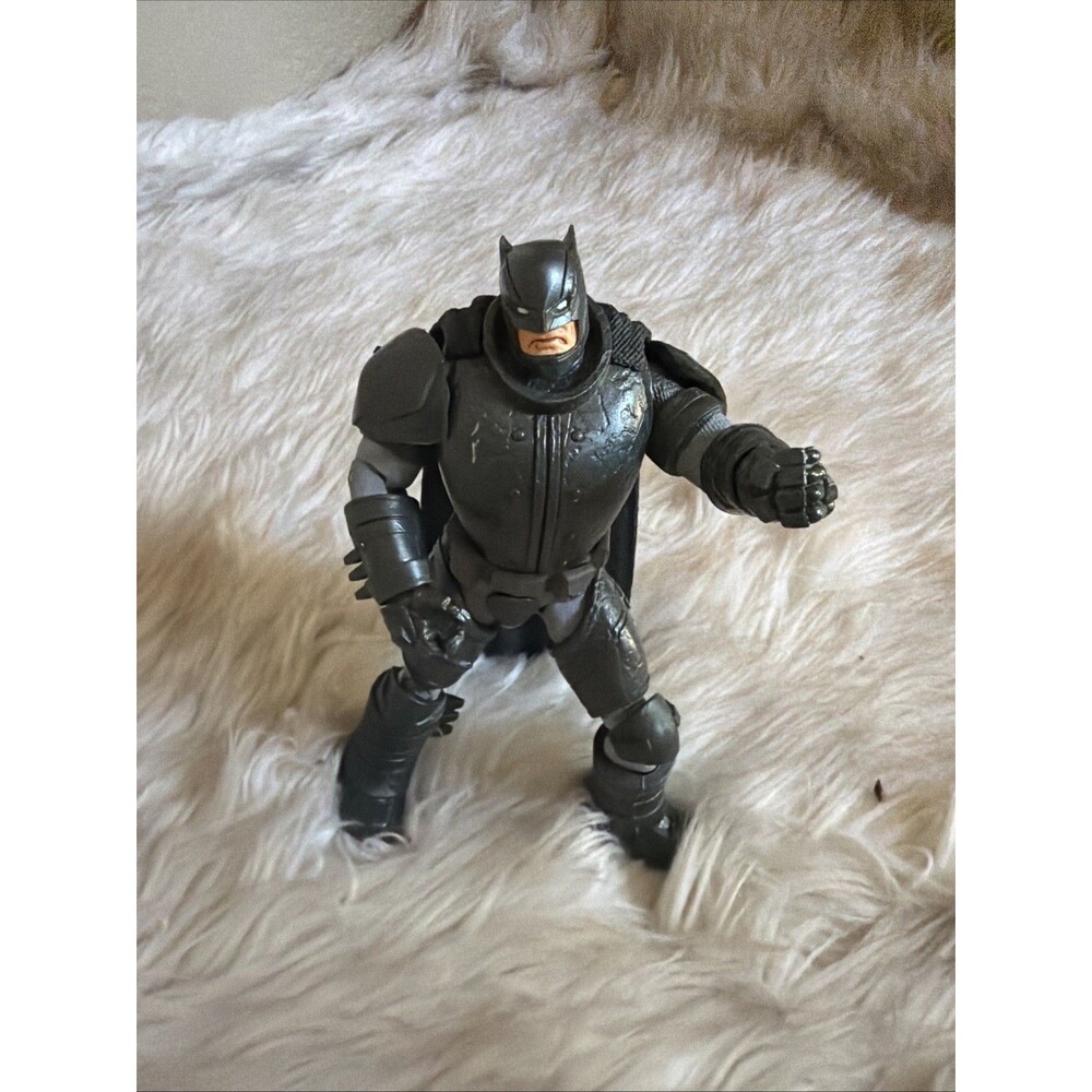 Custom DC Armored Batman Dark Knight Returns McFarlane For 1:12 Figure